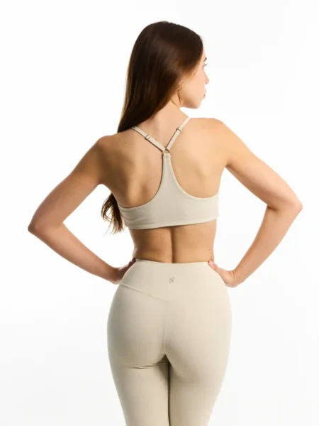 טופ מחטב Stone beige activewear sports bra leggings set 1